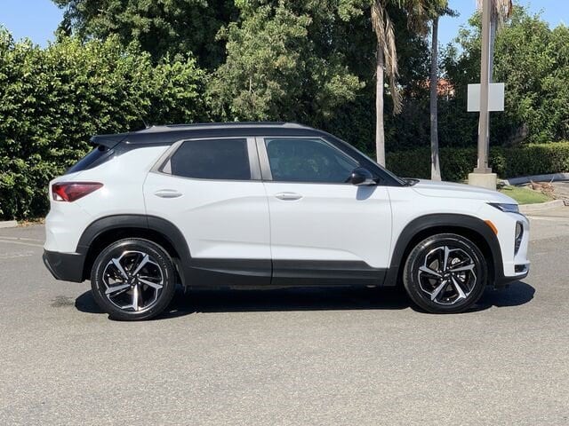 Used 2022 Chevrolet Trailblazer RS with VIN KL79MTSL8NB008702 for sale in Carson, CA