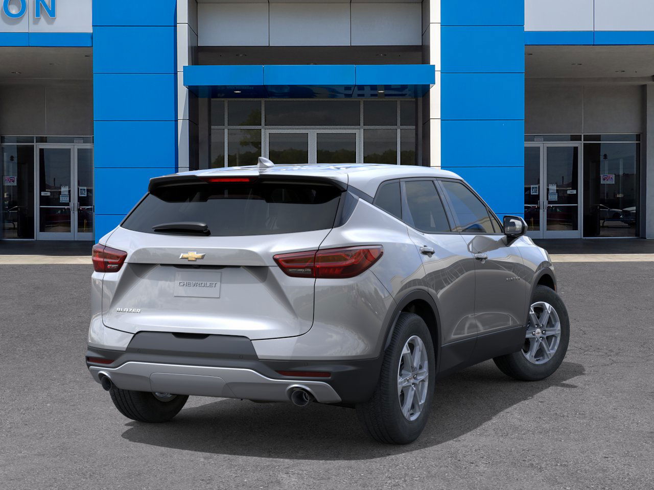 2025 Chevrolet Blazer 2LT photo 2