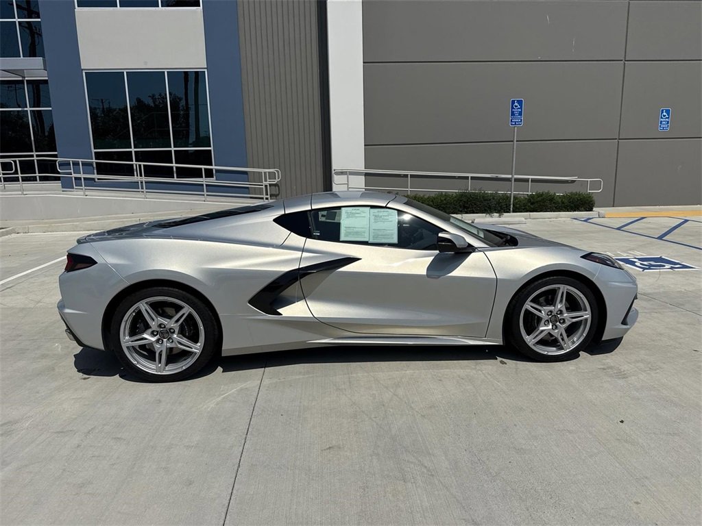 2024 Chevrolet Corvette 1LT photo 2