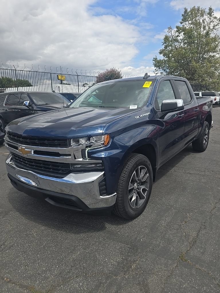 2021 Chevrolet Silverado 1500 LT Crew Cab Short Box's photo