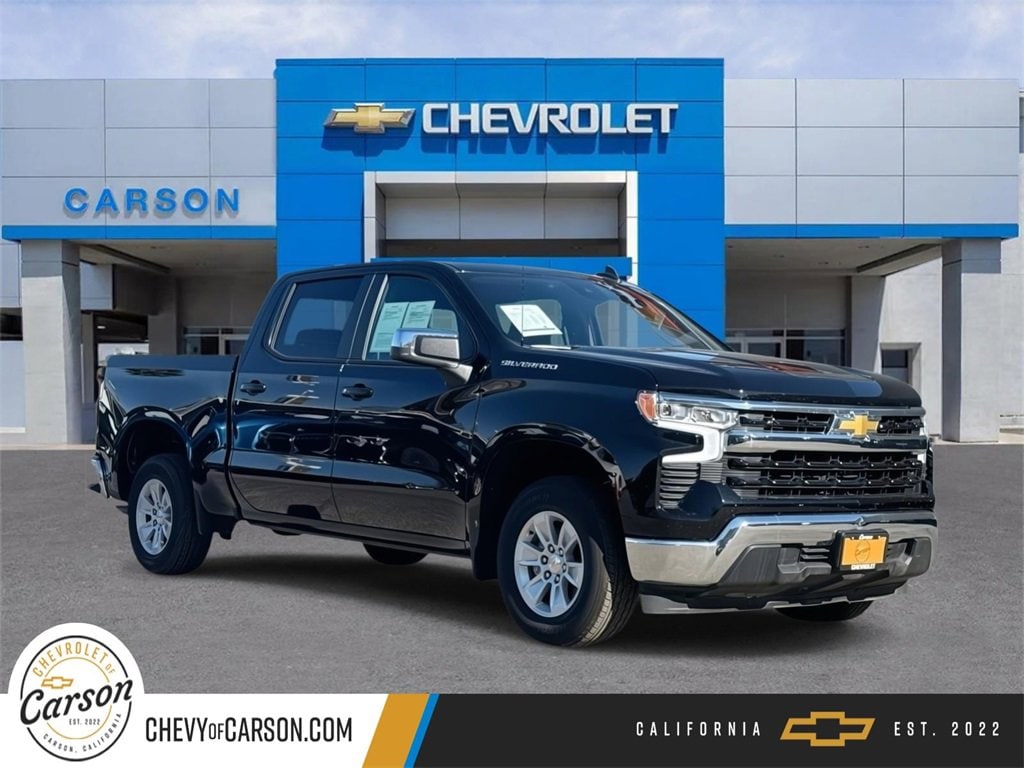 2025 Chevrolet Silverado 1500 LT's photo