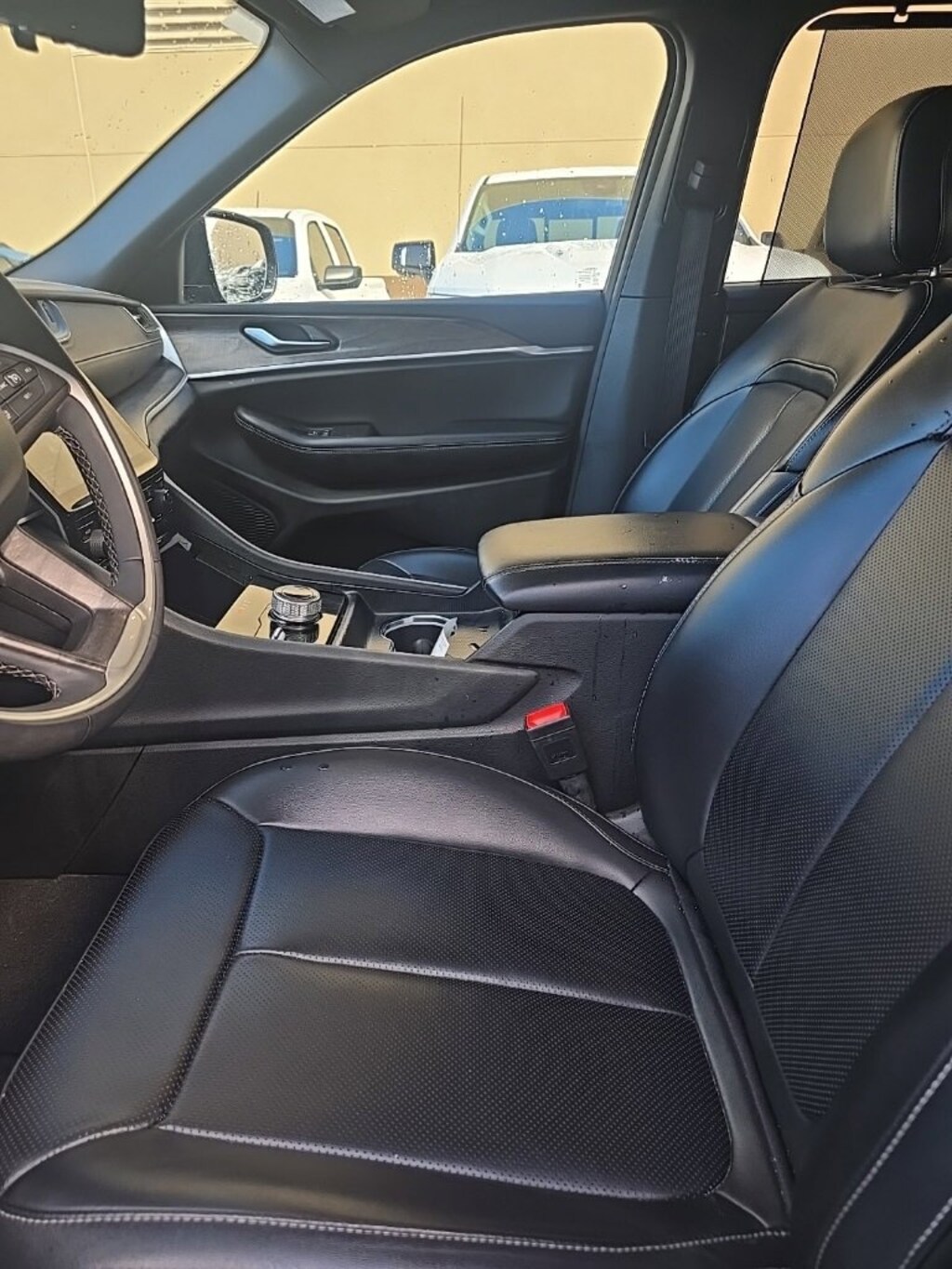 Used 2024 Jeep Grand Cherokee L Limited