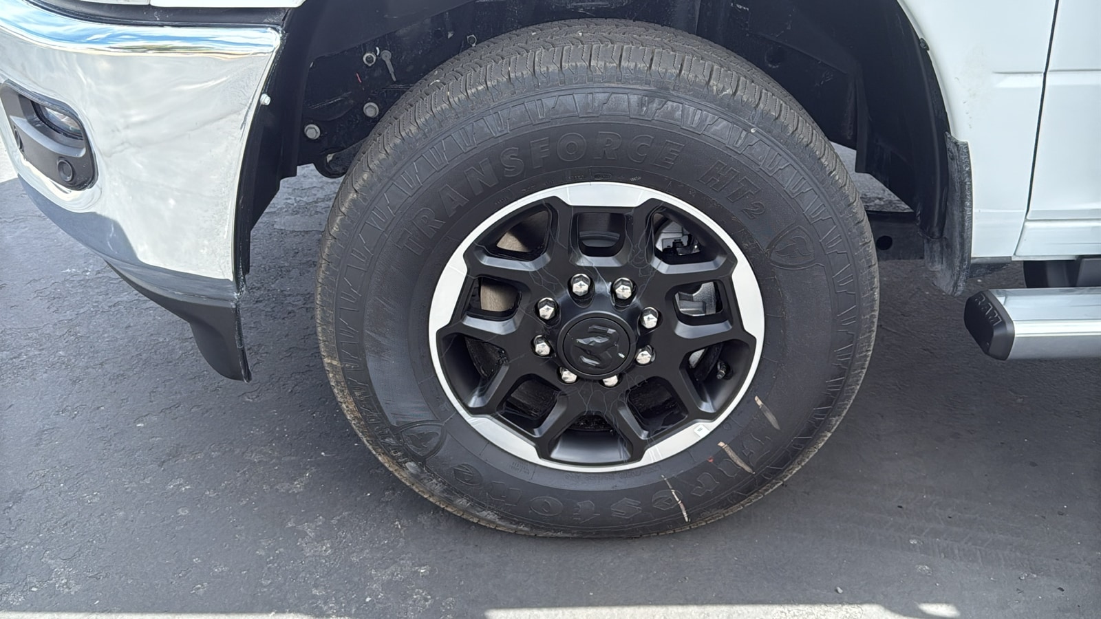 2026 RAM 3500 Laramie - Photo 23