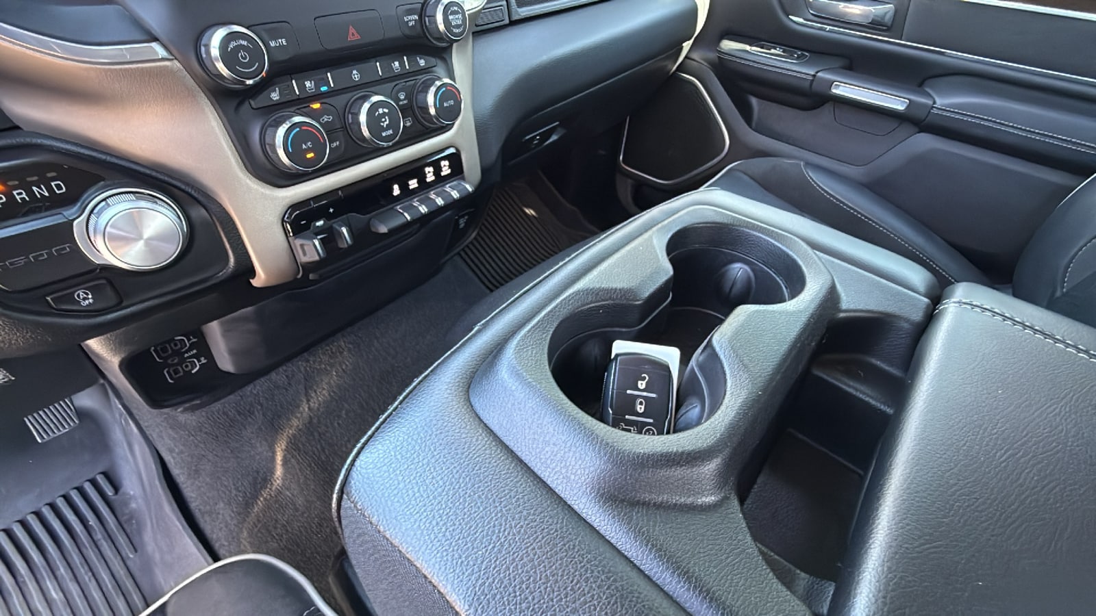 2022 RAM Ram 1500 Pickup Laramie - Photo 13