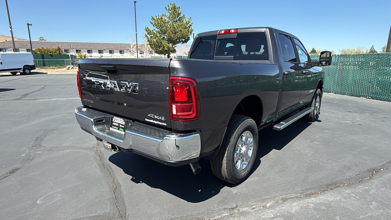 2025 Ram 2500 Big Horn photo 3