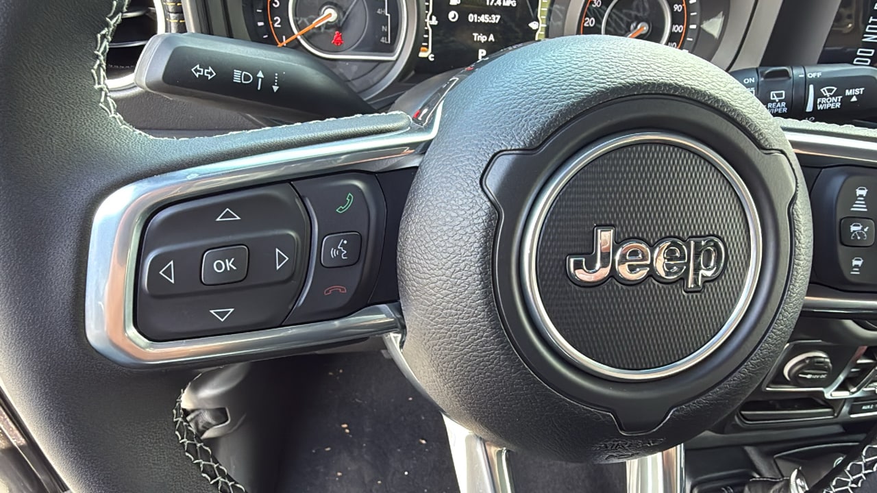 2025 Jeep Wrangler 4-Door Sahara - Photo 19