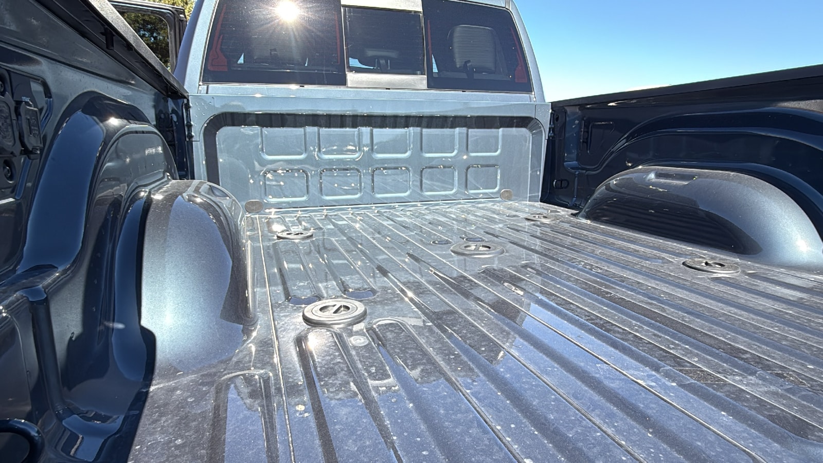 2026 RAM 3500 Laramie - Photo 27