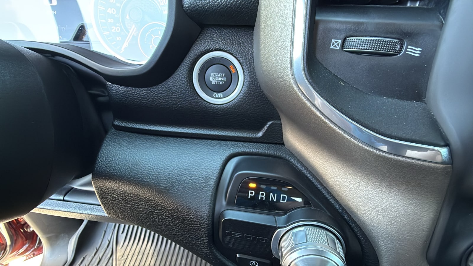 2022 RAM Ram 1500 Pickup Laramie - Photo 17