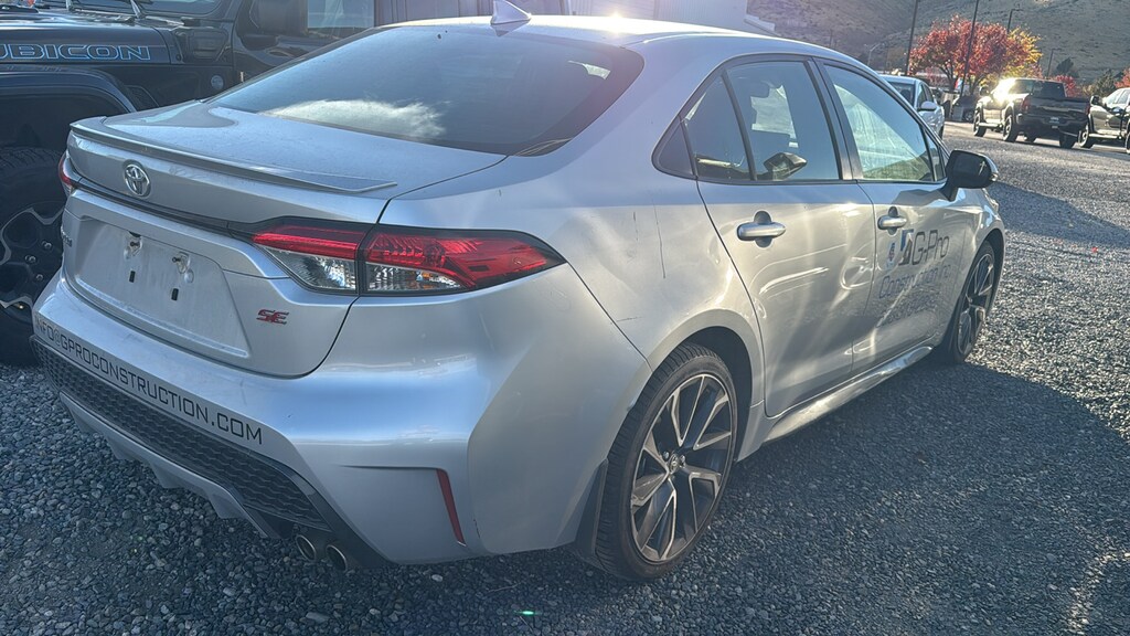 Used 2022 Toyota Corolla SE Sedan