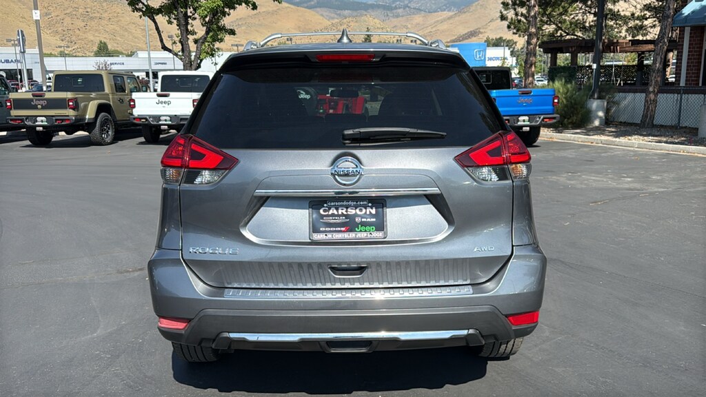 Used 2017 Nissan Rogue S SUV