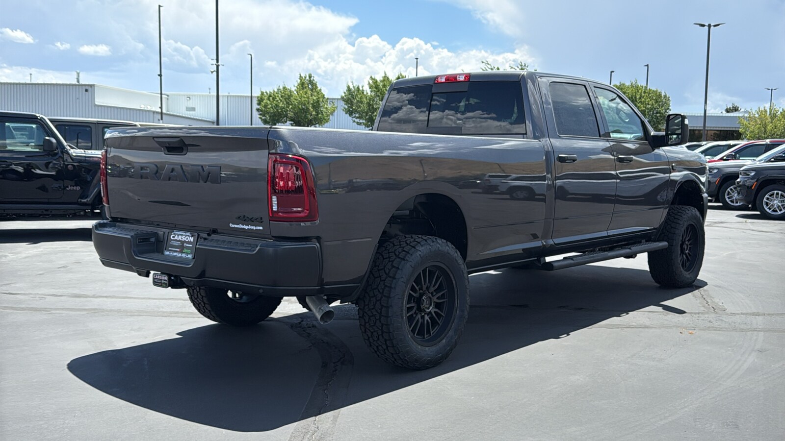 2025 Ram 2500 Tradesman photo 3