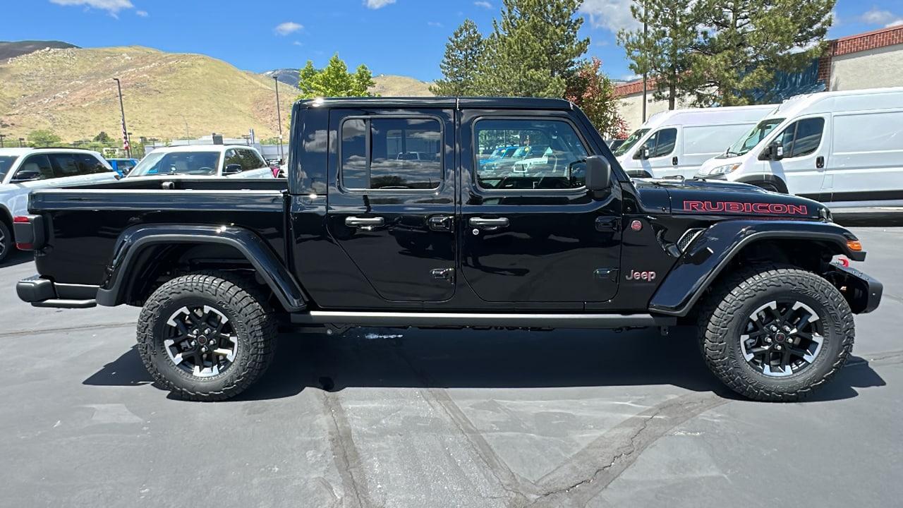 2025 Jeep Gladiator Rubicon photo 2