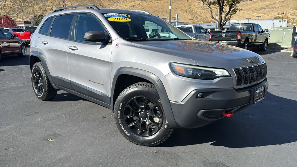 Used 2019 Jeep Cherokee Trailhawk 4x4 SUV