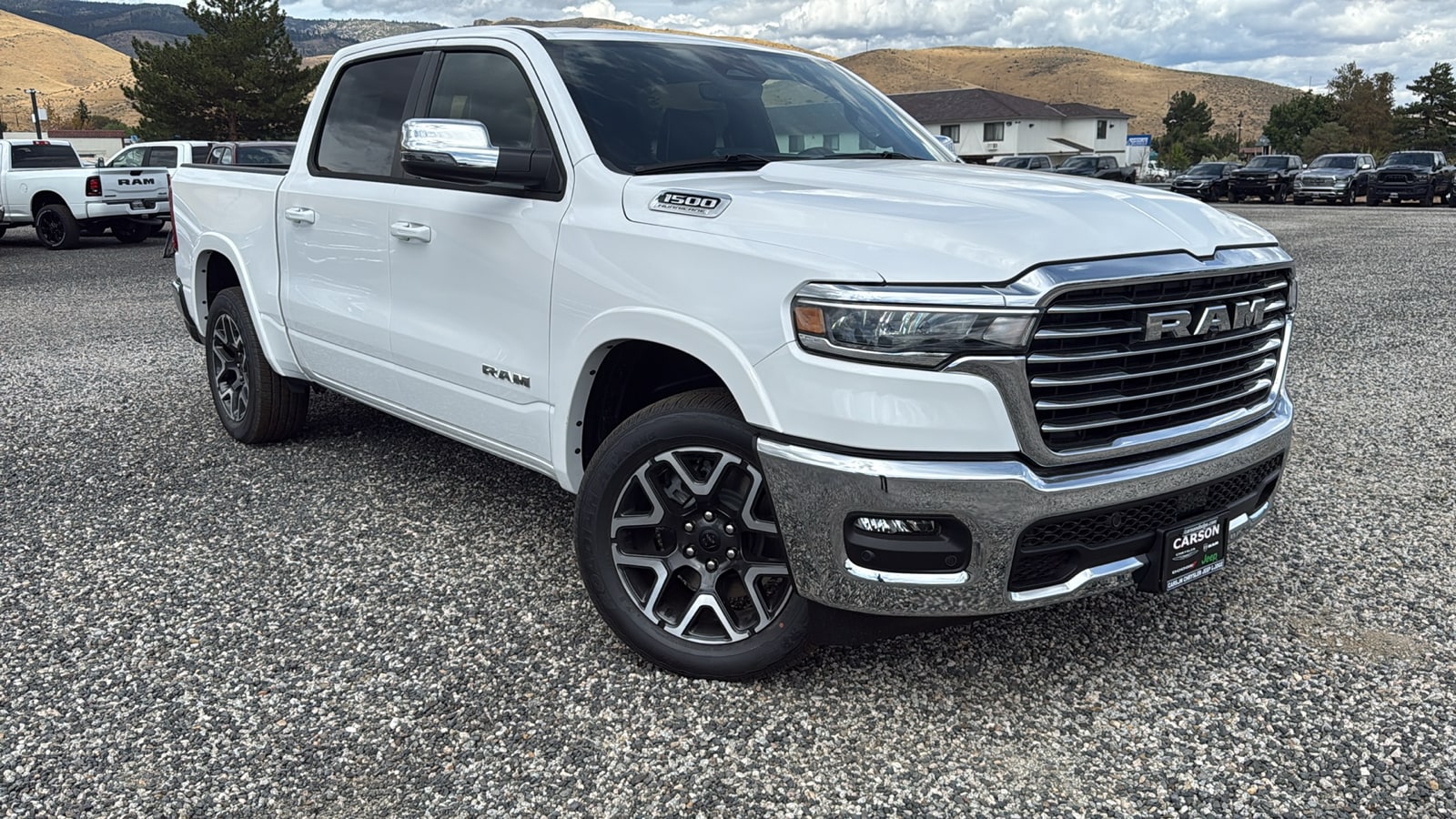 2026 Ram 1500 LARAMIE CREW CAB 4X4 5'7 BOX
