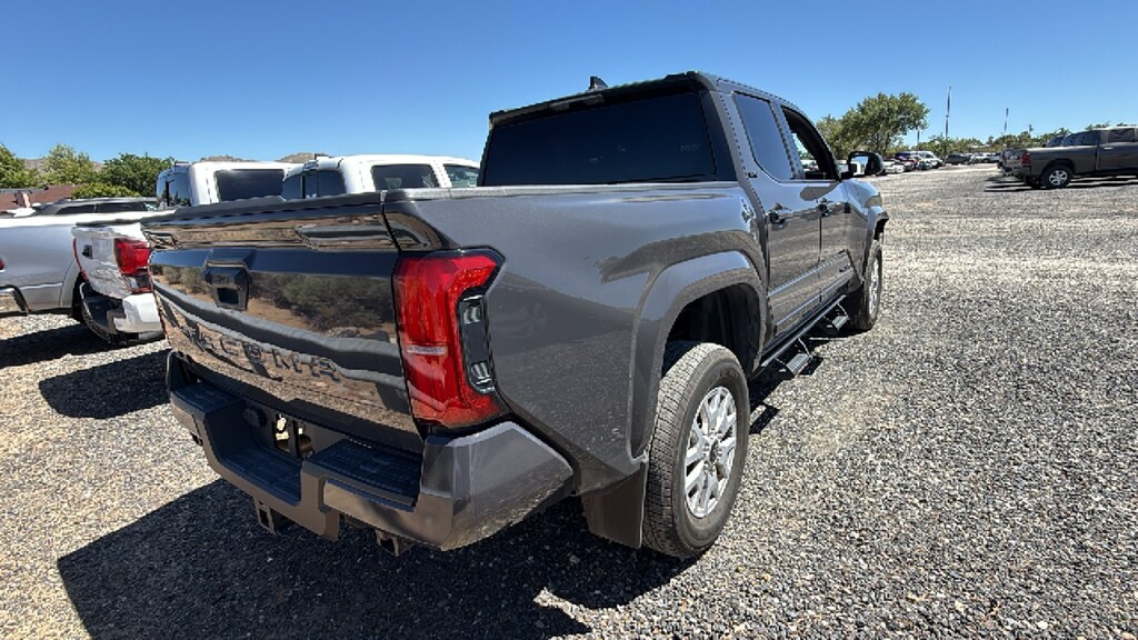 Used 2024 Toyota Tacoma Truck Double Cab