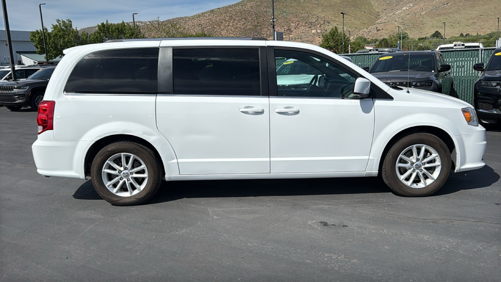 Used 2019 Dodge Grand Caravan SXT with VIN 2C4RDGCGXKR674422 for sale in Carson City, NV