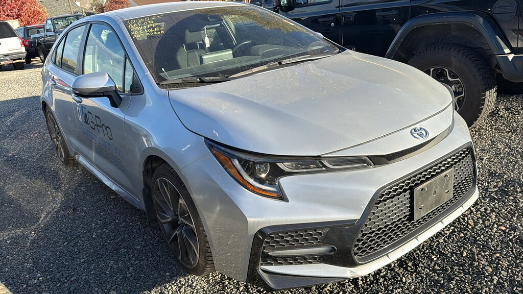 Used 2022 Toyota Corolla SE Sedan
