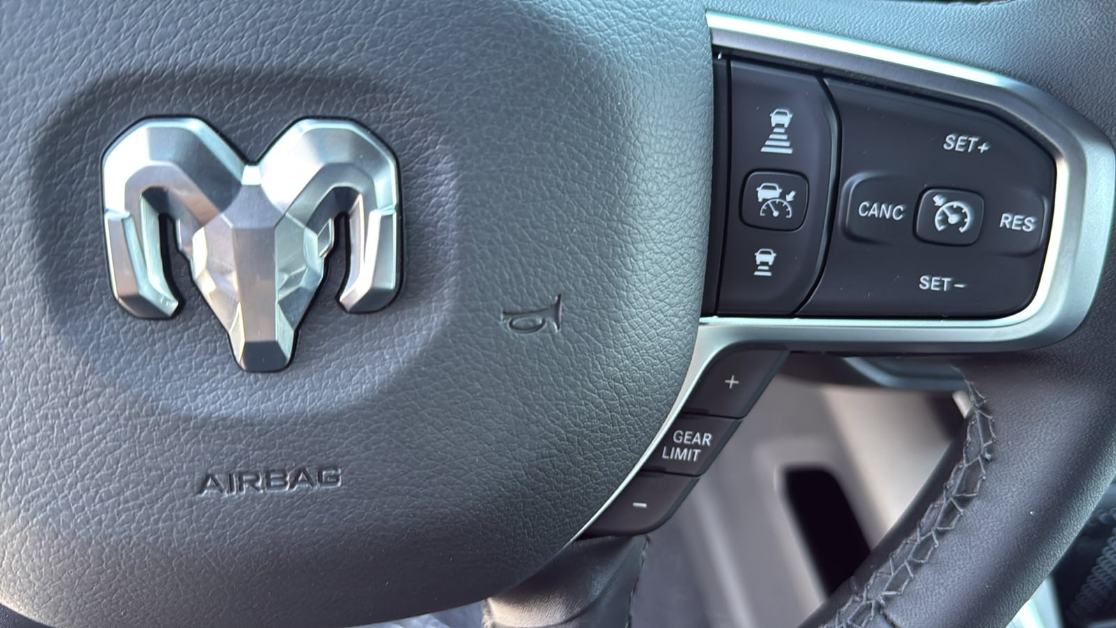 2025 RAM 2500 Big Horn - Photo 21