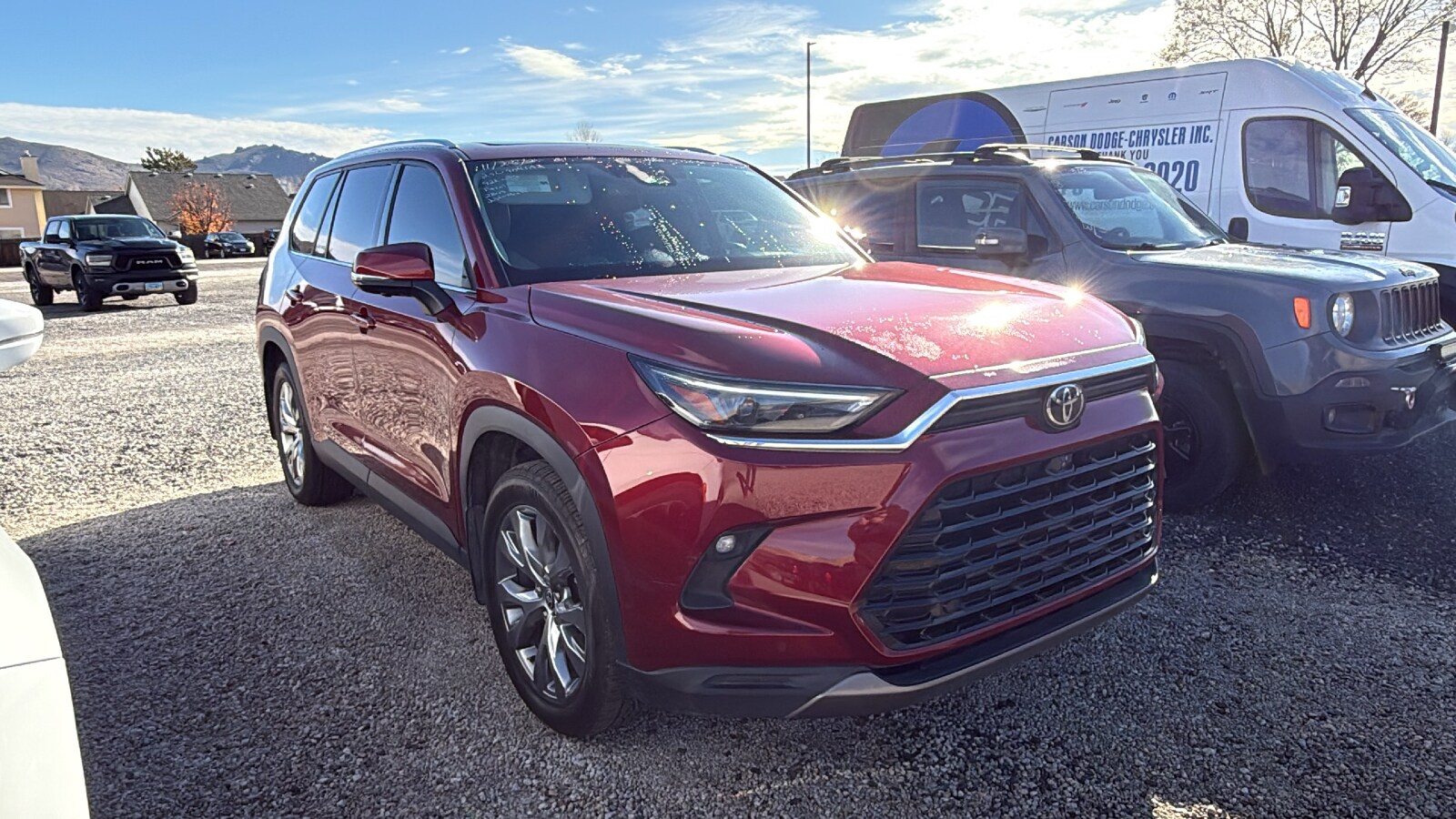 2024 Toyota Grand Highlander XLE photo 2