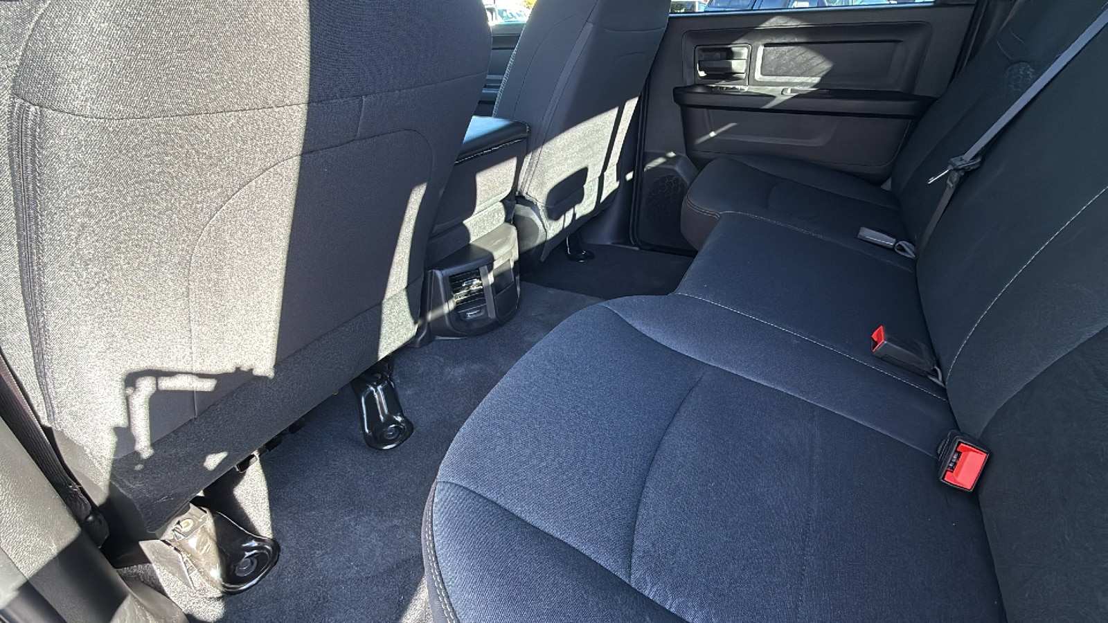 2025 RAM 2500 Tradesman - Photo 24