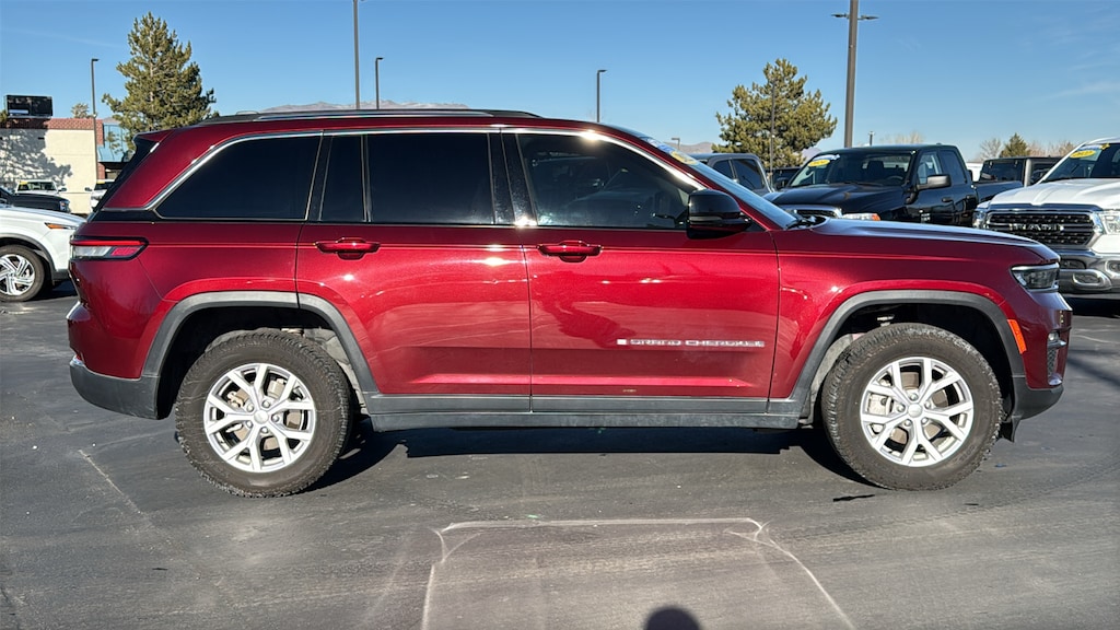Used 2022 Jeep Grand Cherokee Limited SUV