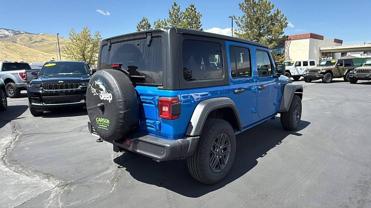 2025 Jeep Wrangler Sport photo 3