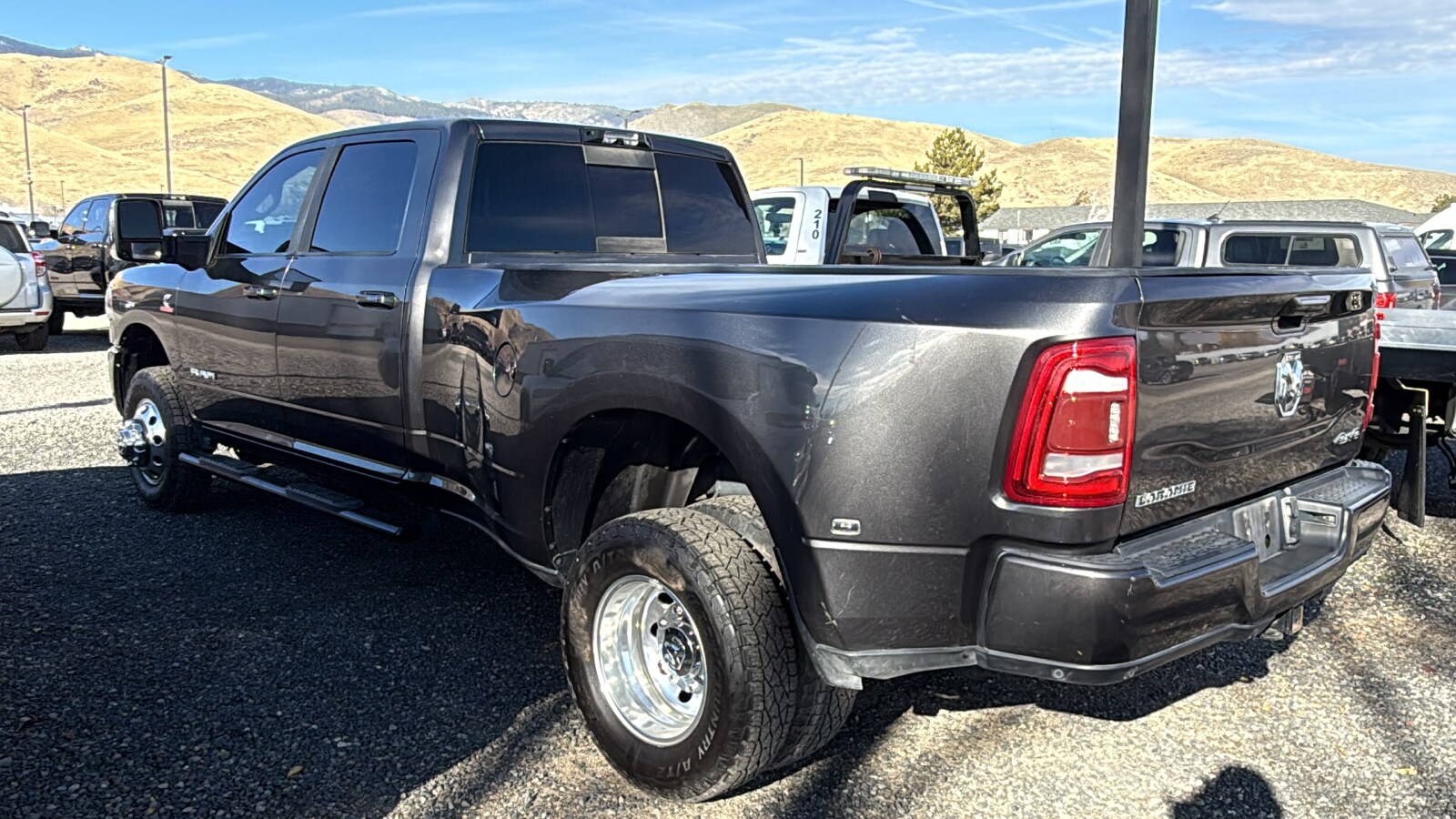 2024 Ram 3500 Laramie photo 4