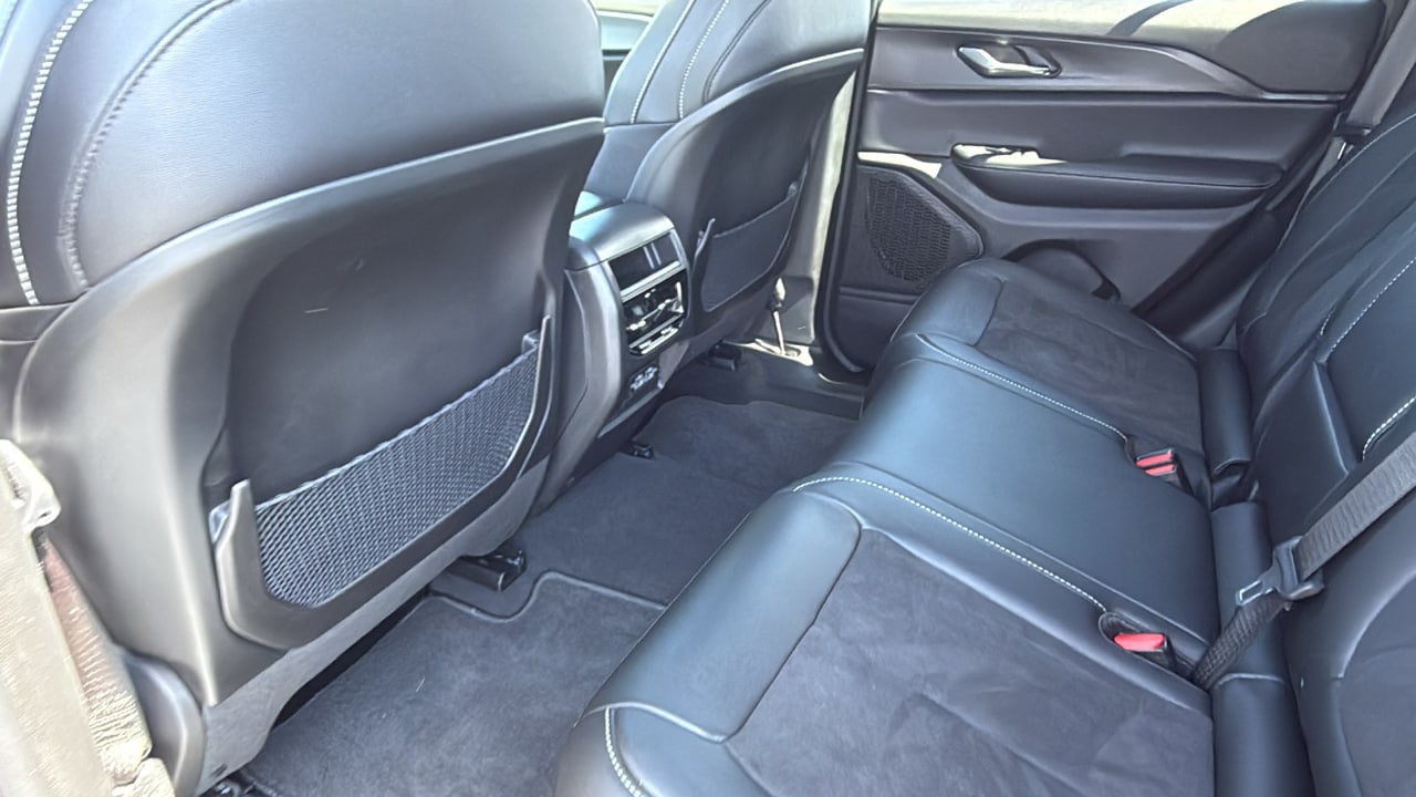 2024 Jeep Grand Cherokee Altitude - Photo 24