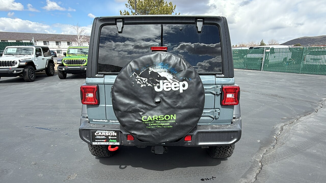 2025 Jeep Wrangler Rubicon photo 4