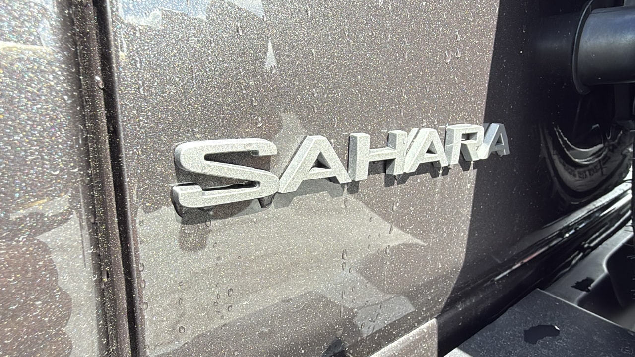 2025 Jeep Wrangler 4-Door Sahara - Photo 28
