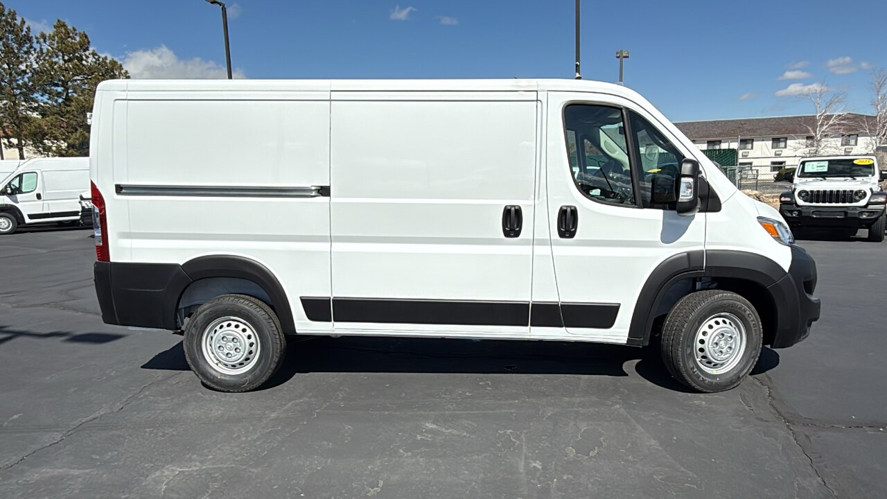 2025 Ram ProMaster 1500 photo 2
