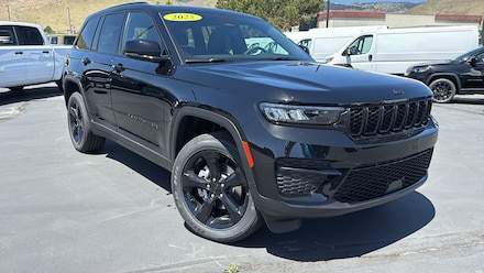2025 Jeep Grand Cherokee ALTITUDE X 4X4 Sport Utility