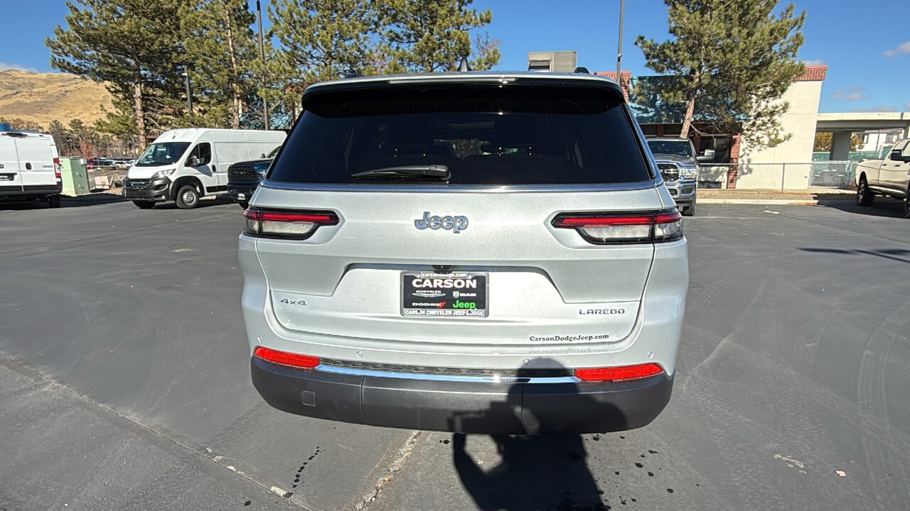 2024 Jeep Grand Cherokee Laredo photo 4