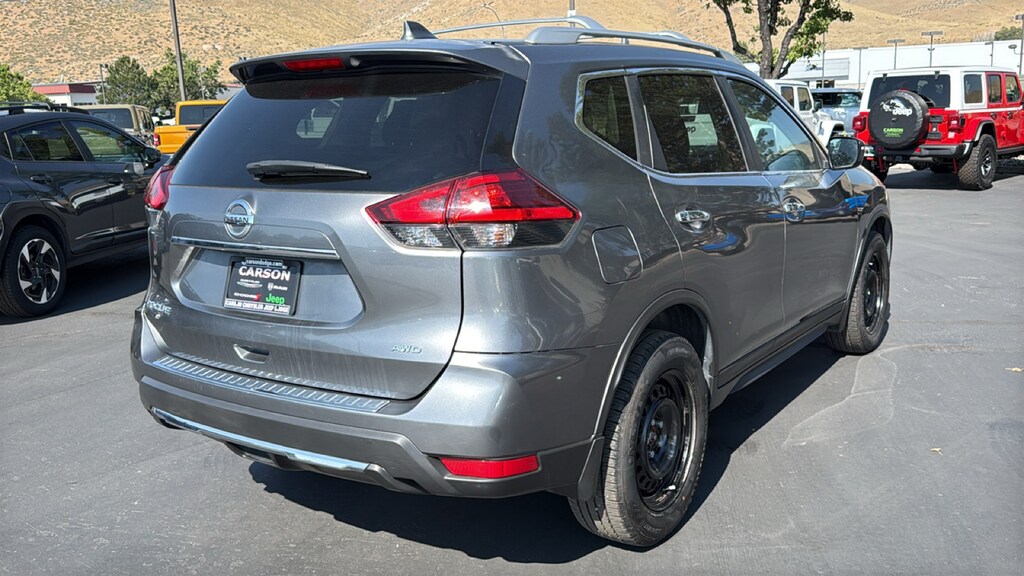 Used 2017 Nissan Rogue S SUV
