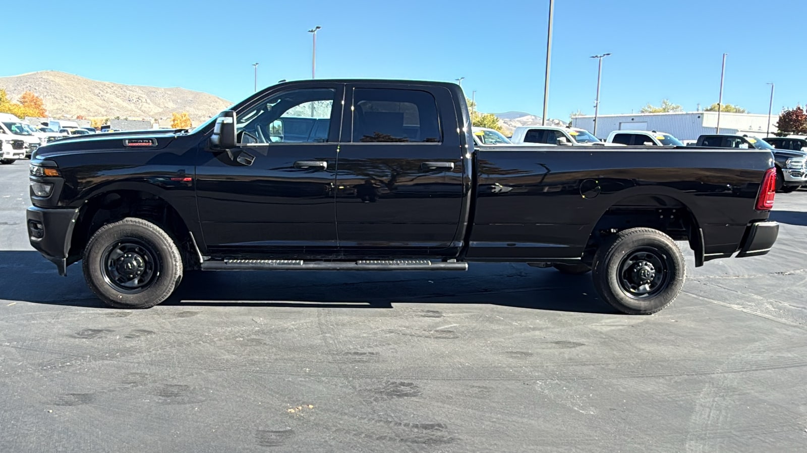 2025 RAM 2500 Tradesman - Photo 6