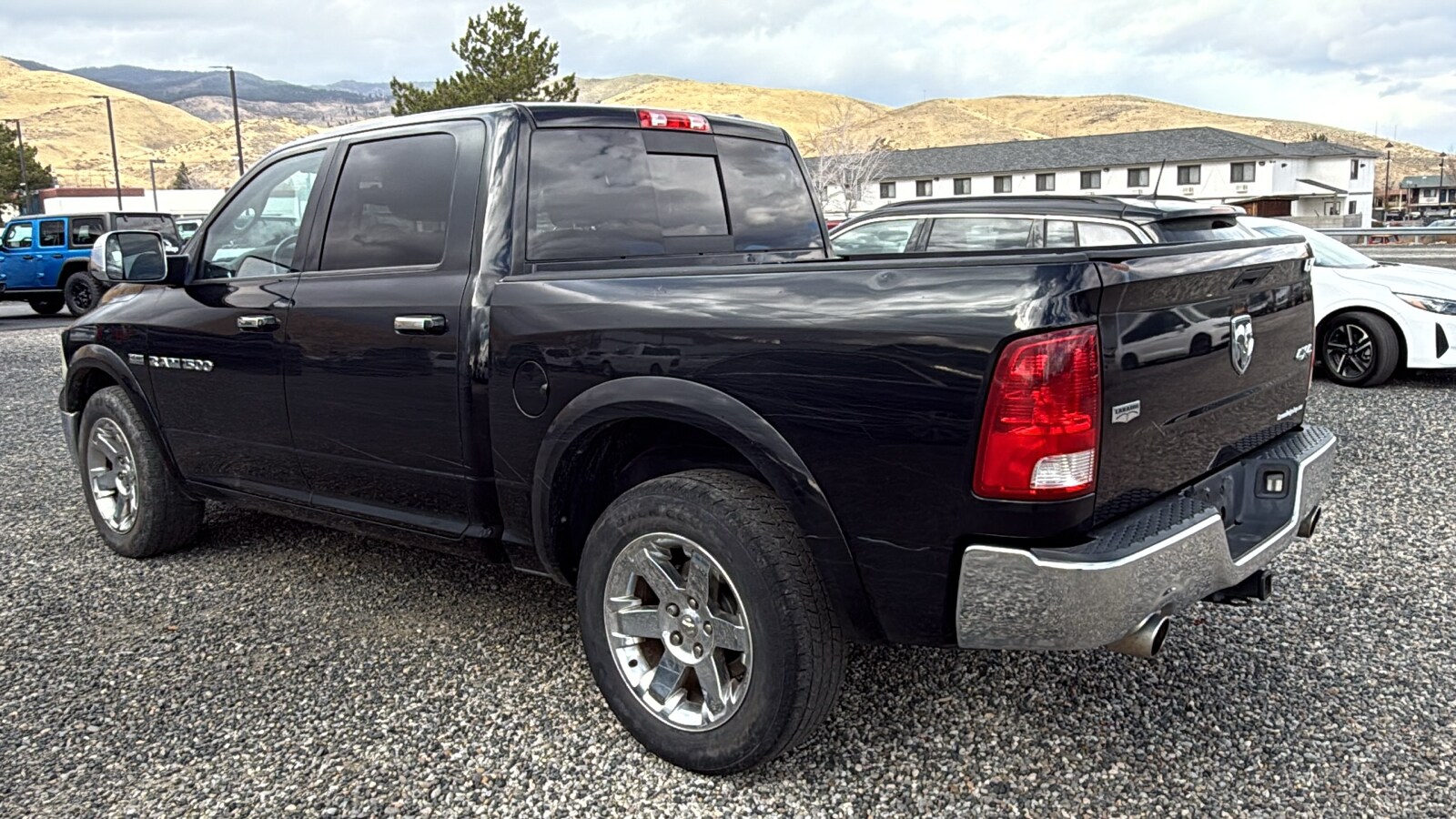 2012 Ram 1500 Laramie photo 2