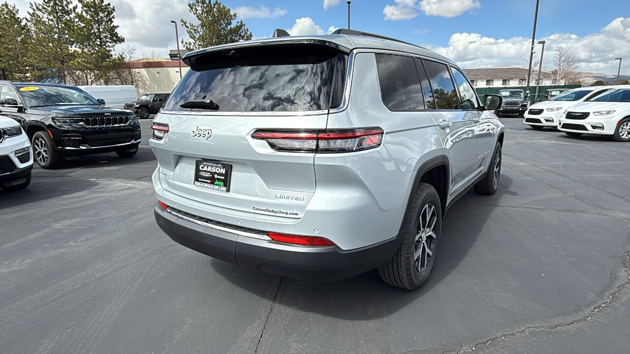 2025 Jeep Grand Cherokee Limited photo 2