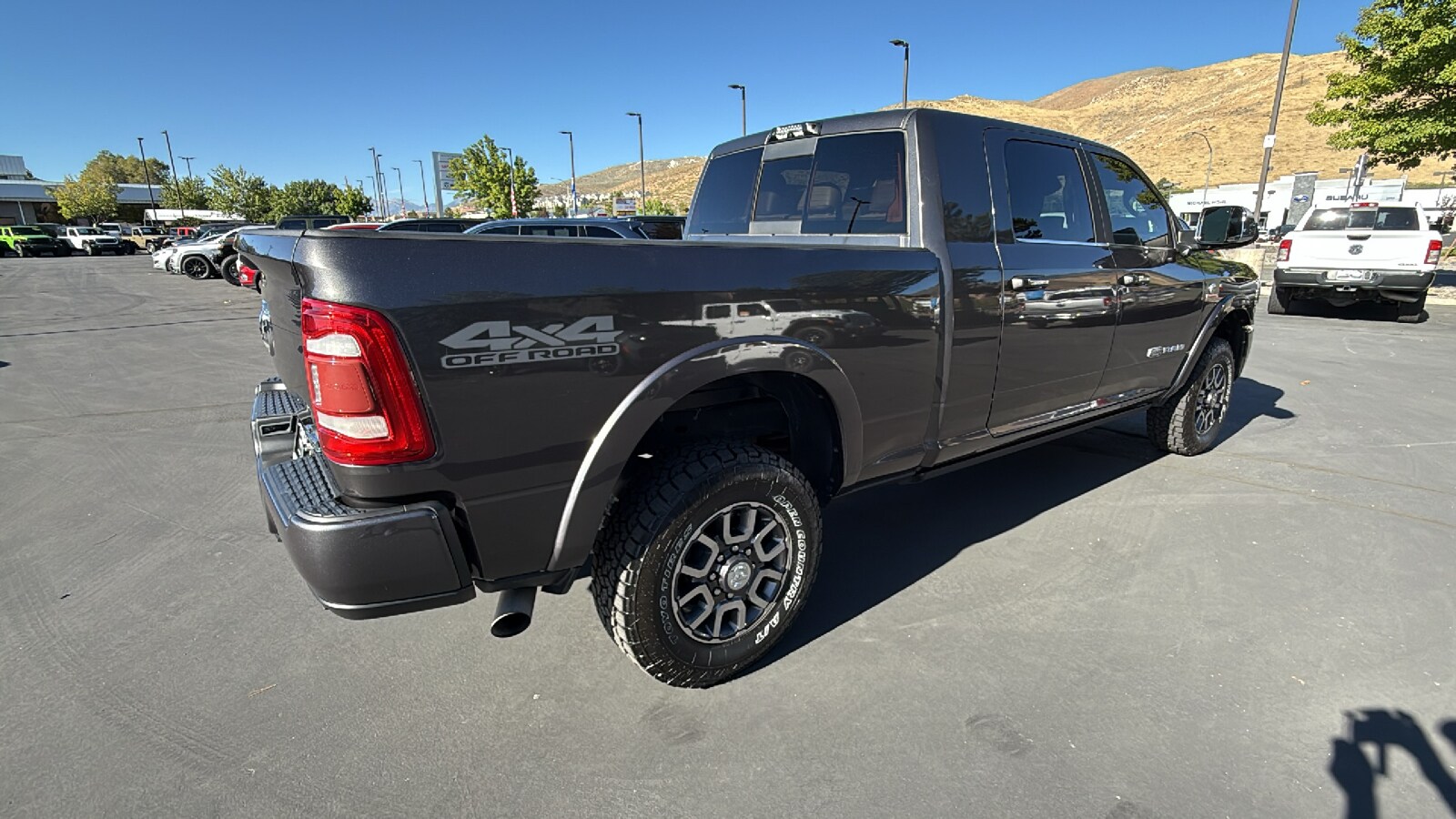2022 Ram 2500 Longhorn photo 3