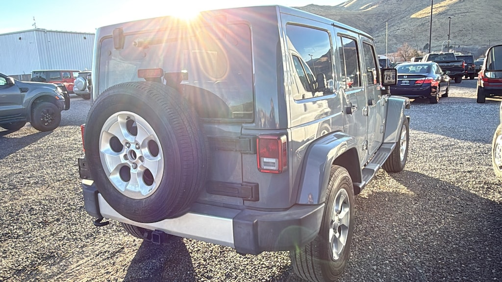 Used 2015 Jeep Wrangler Unlimited Sahara 4x4 SUV