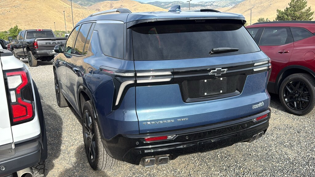Used 2026 Chevrolet Traverse High Country SUV