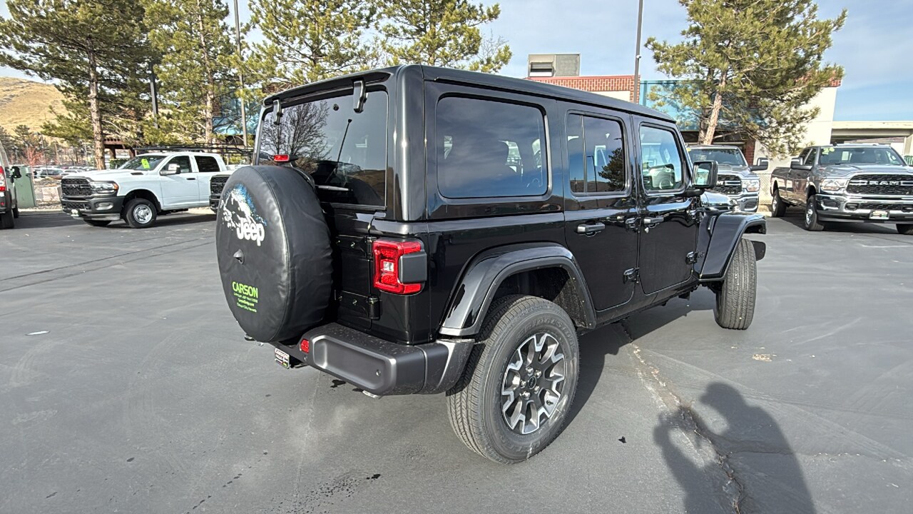 2025 Jeep Wrangler Sahara photo 3