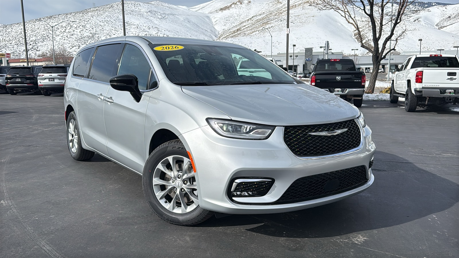 2026 Chrysler Pacifica Select AWD's photo