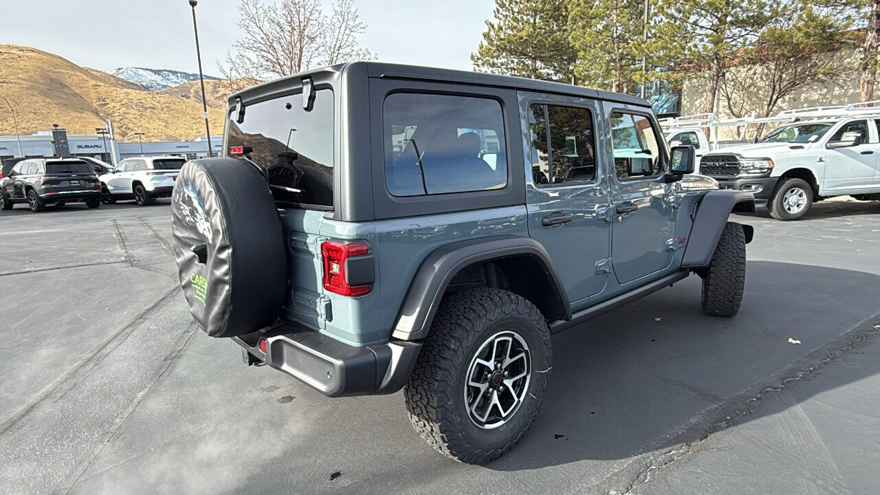 2025 Jeep Wrangler Rubicon photo 3