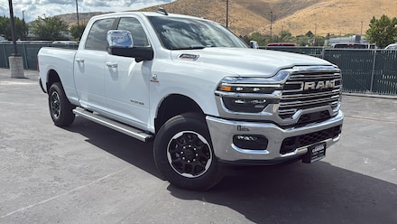 2026 Ram 3500 LARAMIE CREW CAB 4X4 6'4 BOX Pickup