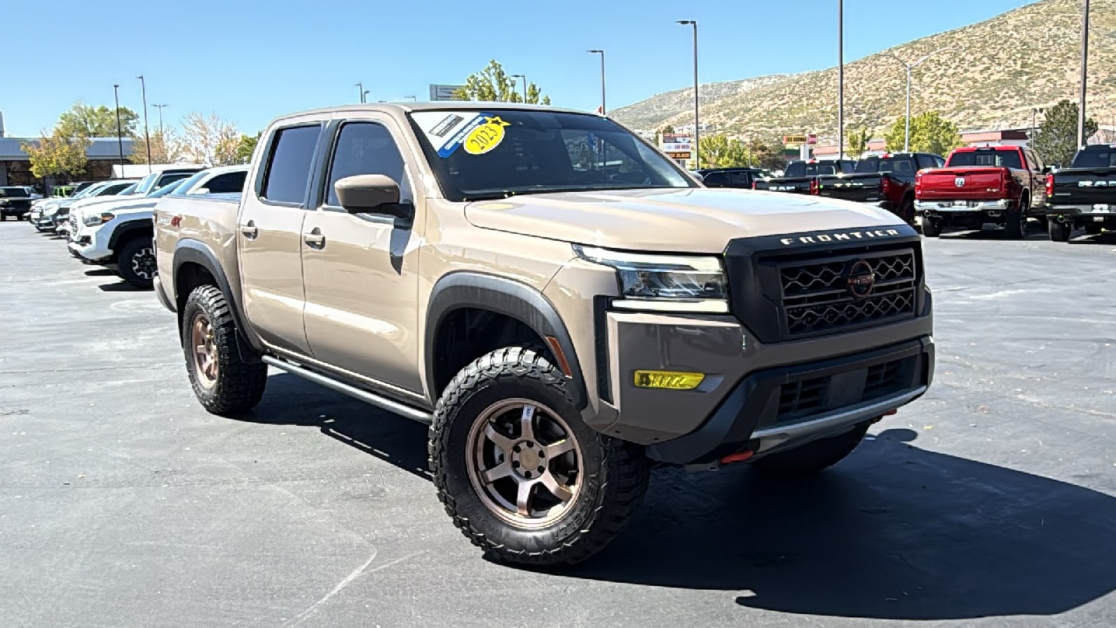 2023 Nissan Frontier PRO-4X Crew Cab 4X4's photo