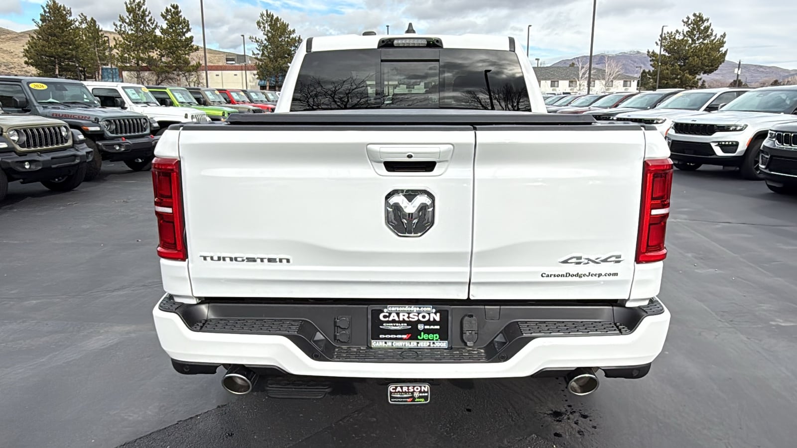 View vehicle photo 4