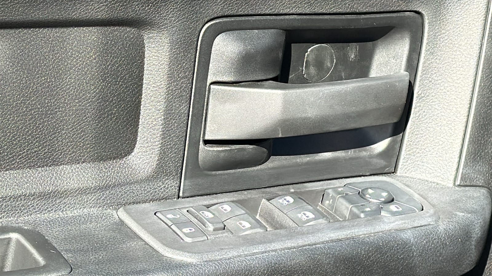 2025 RAM 2500 Tradesman - Photo 22
