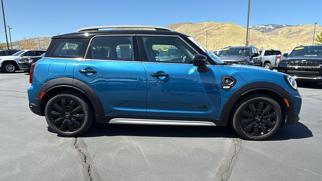 2024 Mini Countryman S ALL4 photo 2
