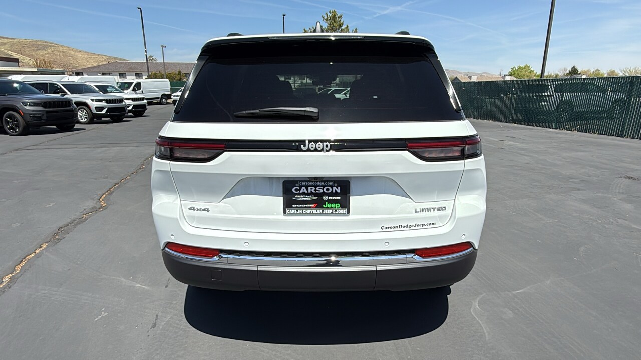 2025 Jeep Grand Cherokee Limited photo 4