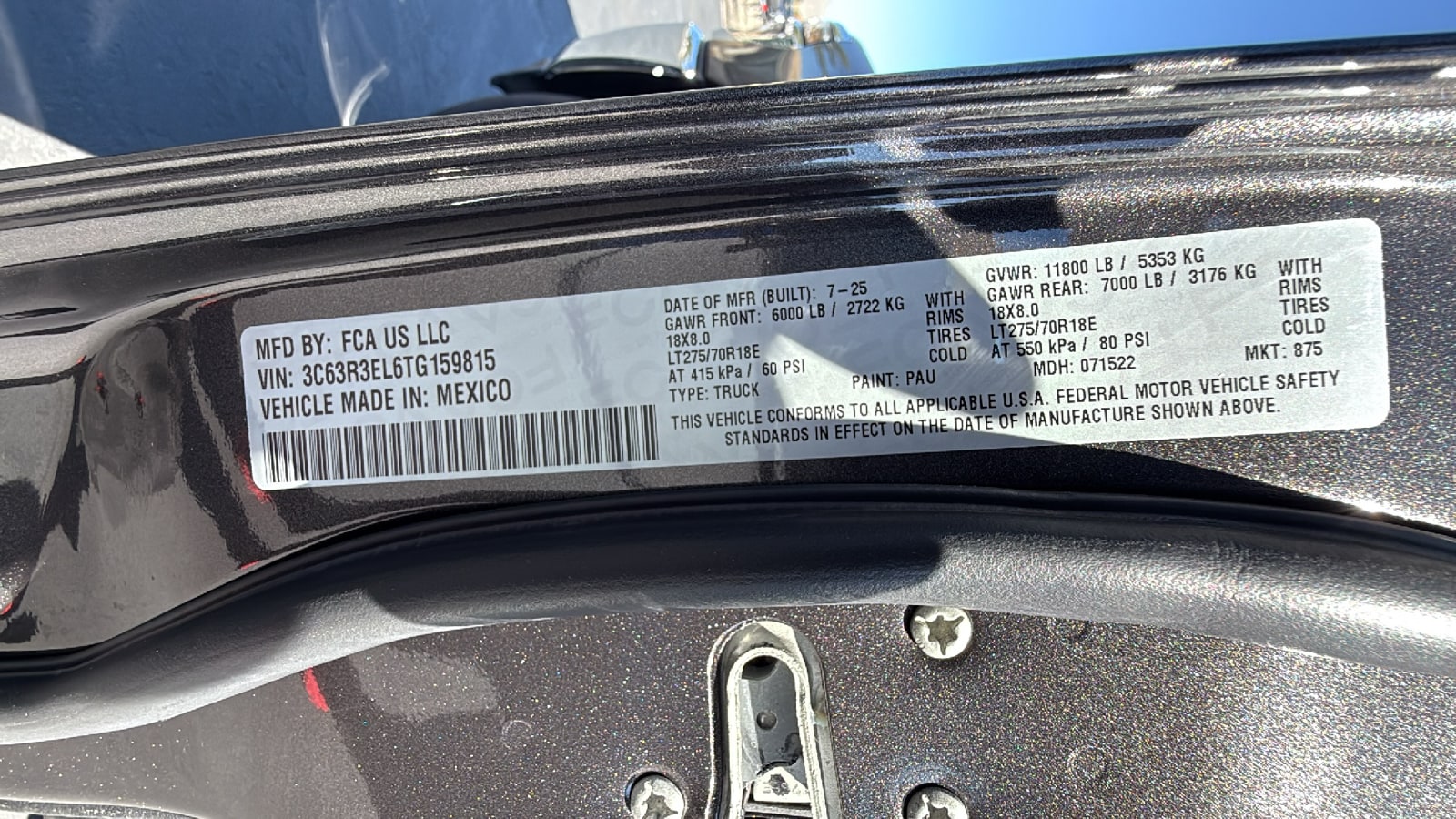 2026 RAM 3500 Laramie - Photo 30